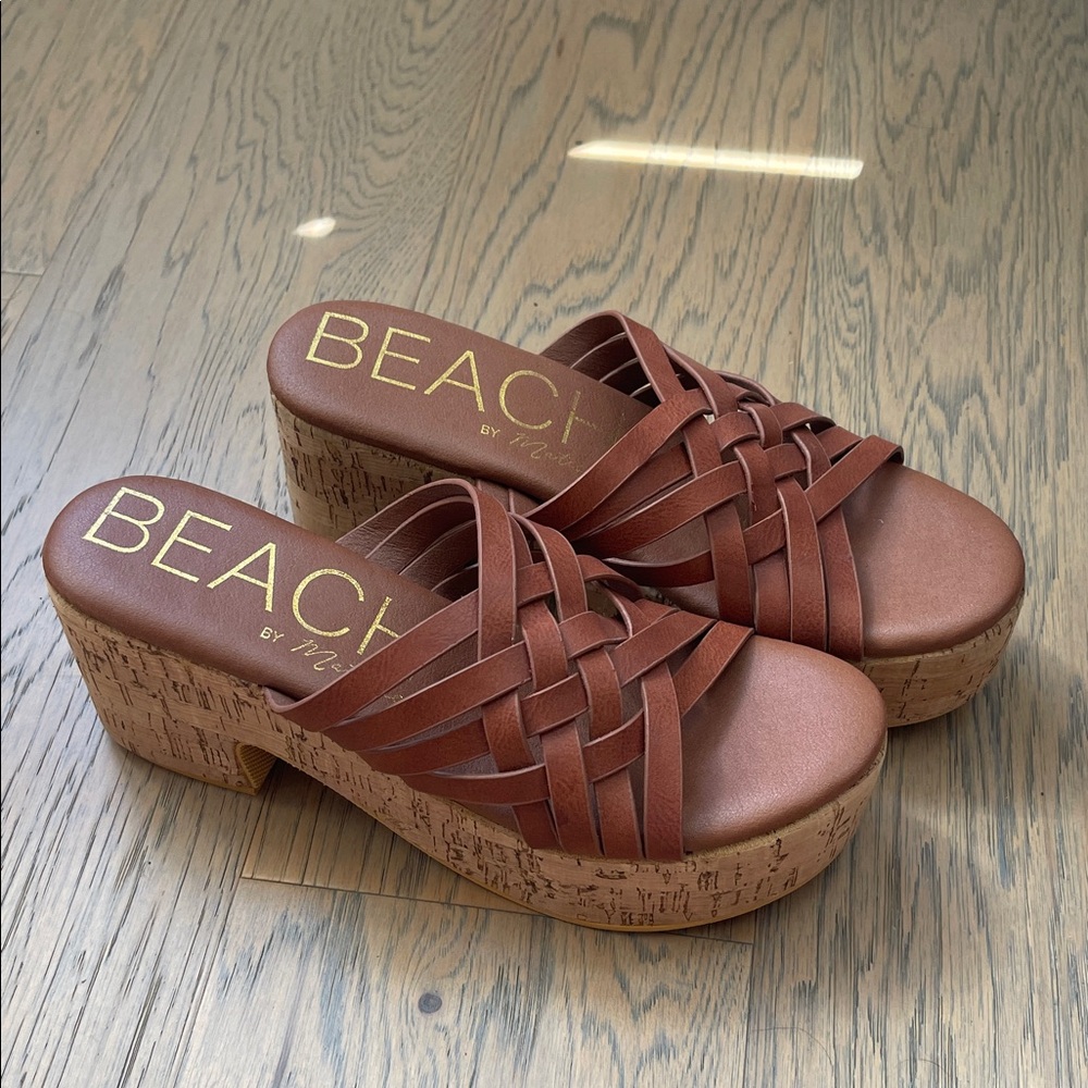 BEACH By Matisse Brown Woven Cork Platform Slide Sandals